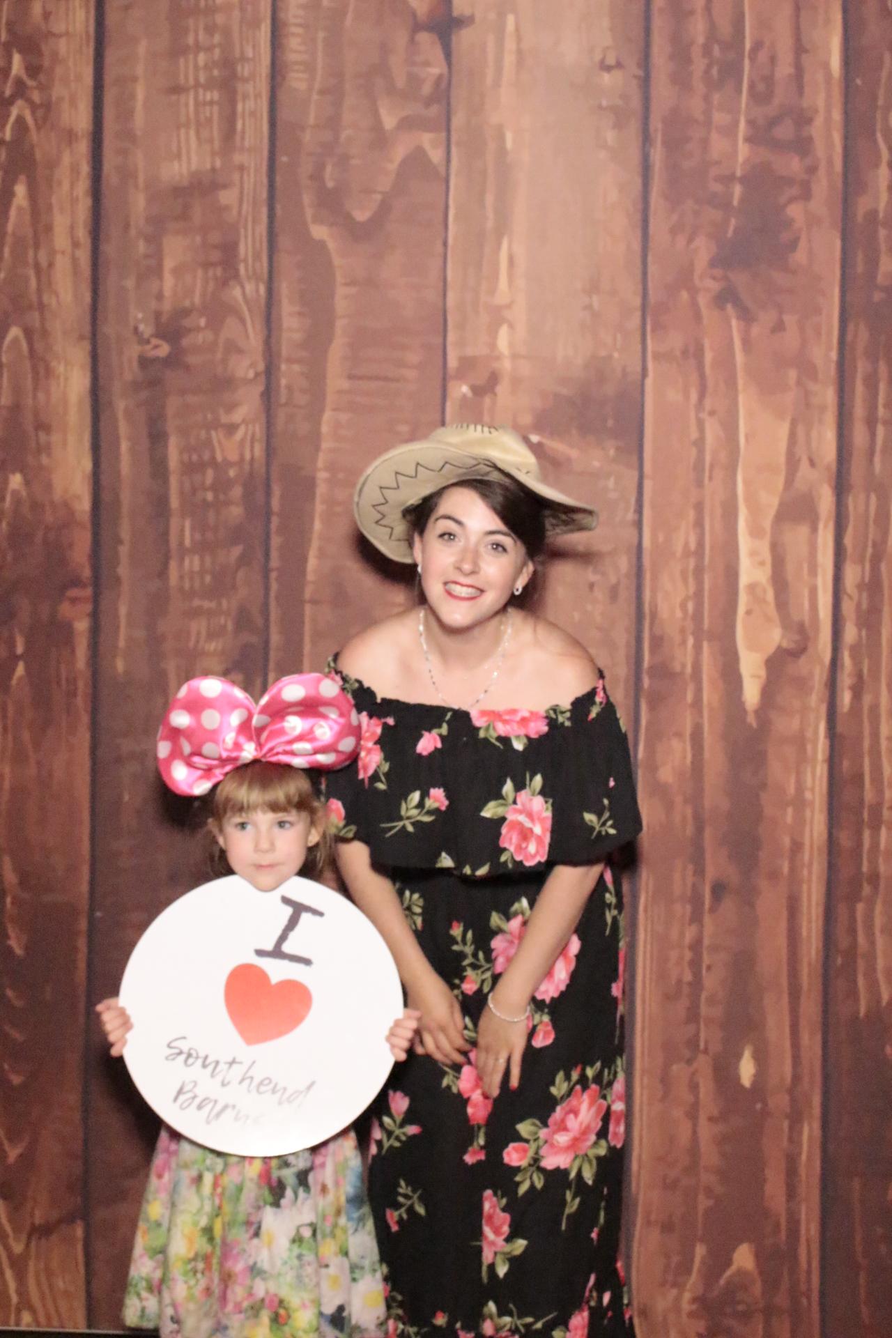 Christopher & Nicole's Wedding | View more photos from the event at gallery.myphotoboothexperience.co.uk/u/MyPhotoBoothExperienceLtd/Christopher-Nicoles-Wedding